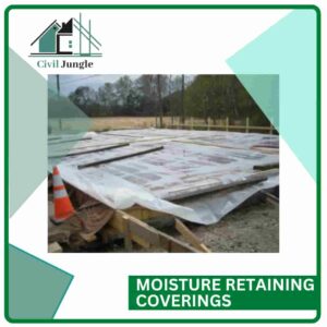 Moisture retaining coverings